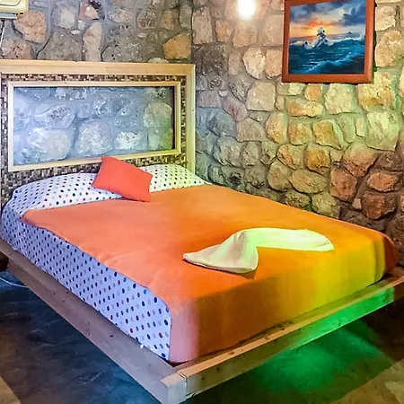 Naturally Designed Secluded In Kekova 3* Kaleucagız